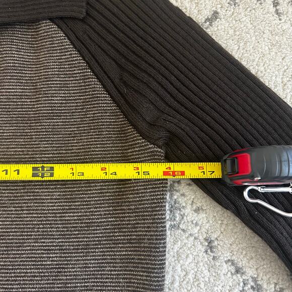 Coldwater Creek Classic Women's Brown 1 button short length sweater wool blend - Picture 5 of 7